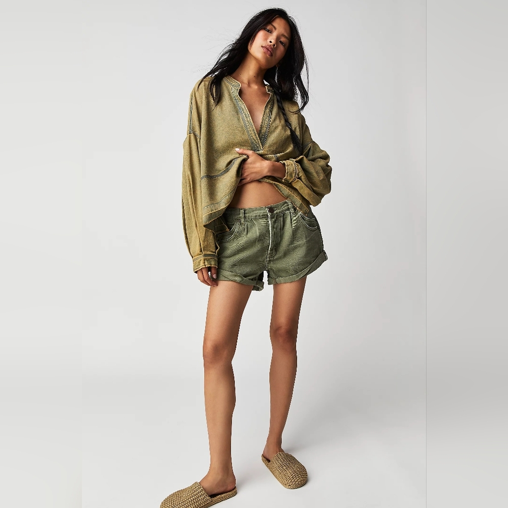 Brand New Free People X OneTeaspoon Smiths Tailored Low-Waist Shorts